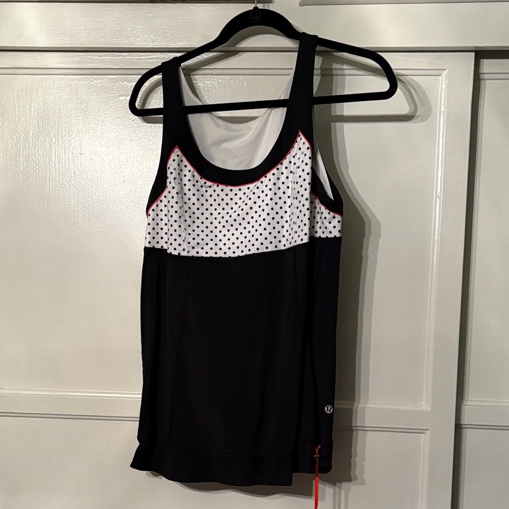 Lululemon Athletica Black and White Tank Top